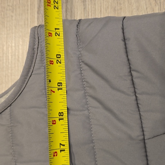 Cremieux Gray Reversible flannel puffer vest wind breaker sleeveless new men's M - Picture 3 of 6